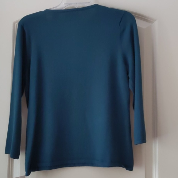 Top - Picture 3 of 4